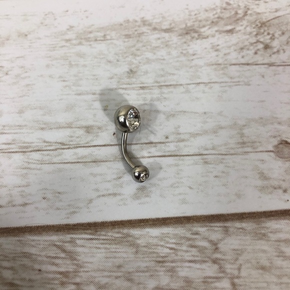 Round Wrapped Cubic Zirconia White Gold Plated Belly Ring - Picture 3 of 4